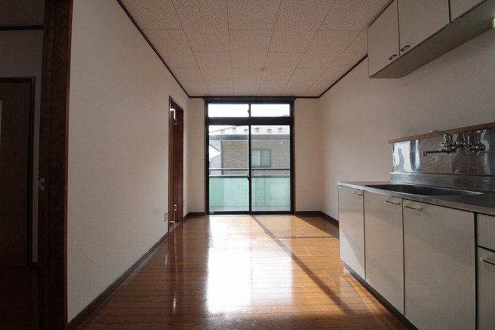 ﾀﾞｲﾆﾝｸﾞｷｯﾁﾝ