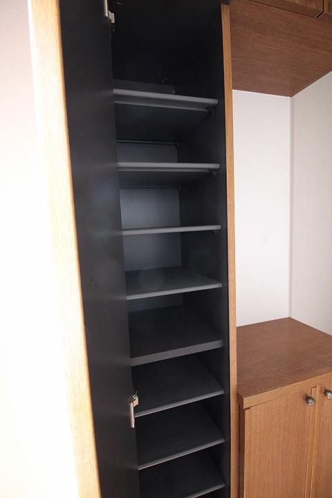 シューズボックス