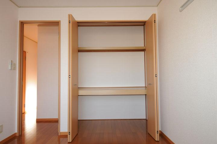 洋室2収納