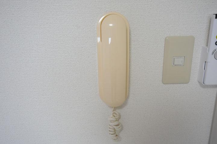 インターホン