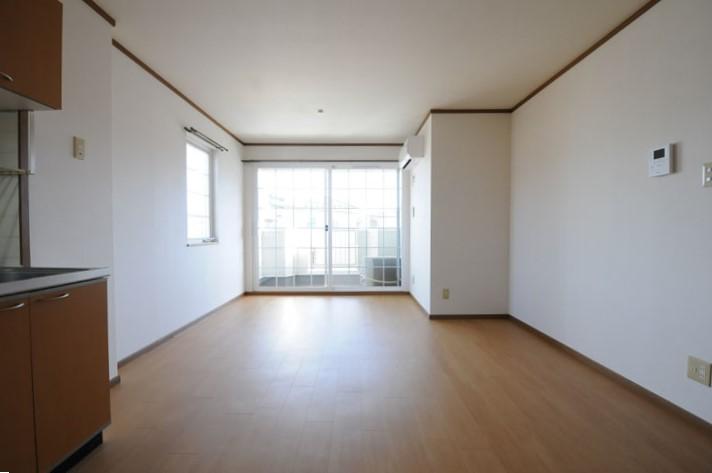 ﾘﾋﾞﾝｸﾞﾀﾞｲﾆﾝｸﾞｷｯﾁﾝ