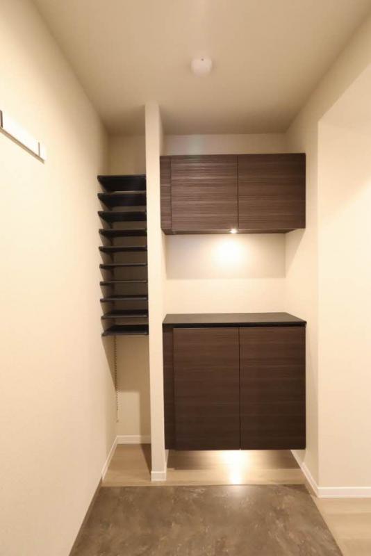 シューズボックス