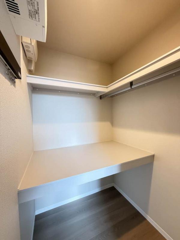 ｳｫｰｸｲﾝｸﾛｰｾﾞｯﾄ