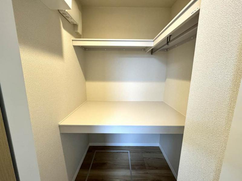 ｳｫｰｸｲﾝｸﾛｰｾﾞｯﾄ