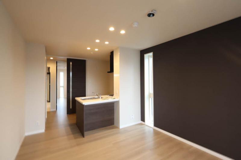 ﾘﾋﾞﾝｸﾞﾀﾞｲﾆﾝｸﾞｷｯﾁﾝ