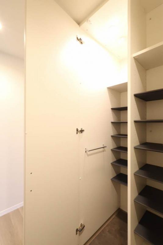 シューズボックス