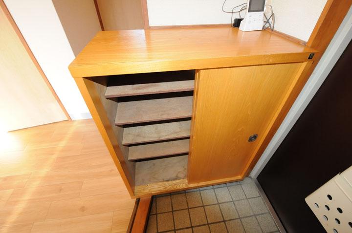 シューズボックス