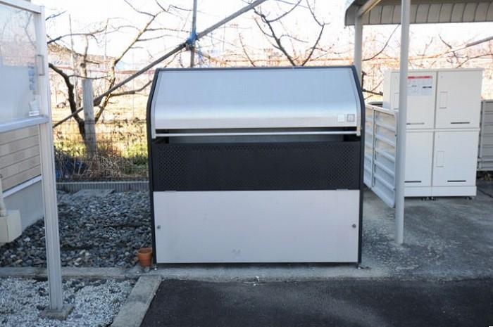 ゴミ回収ボックス