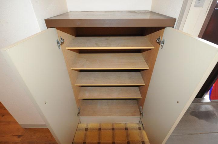 シューズボックス