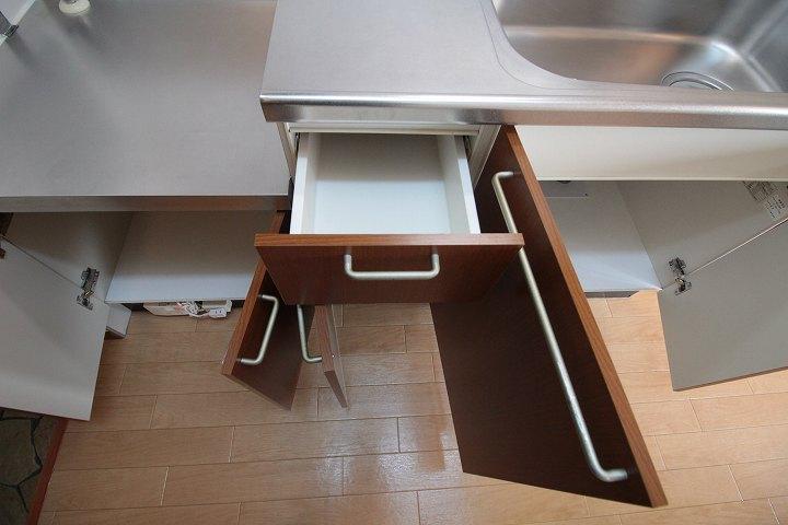 キッチン収納