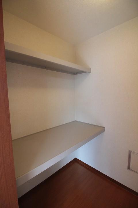 ｳｫｰｸｲﾝｸﾛｰｾﾞｯﾄ