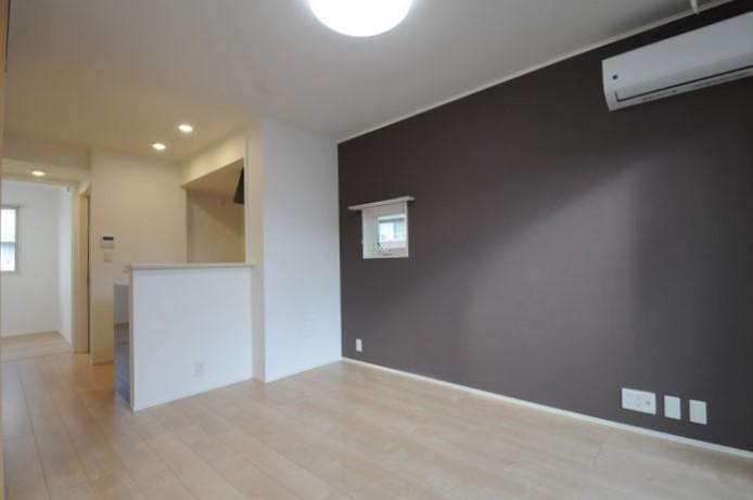 ﾘﾋﾞﾝｸﾞﾀﾞｲﾆﾝｸﾞ