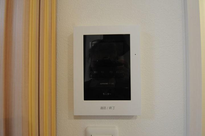 モニタ付インターホン