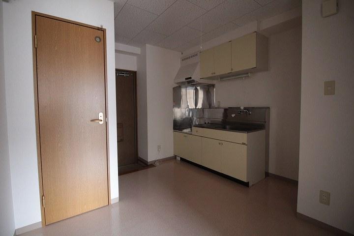 ﾀﾞｲﾆﾝｸﾞｷｯﾁﾝ