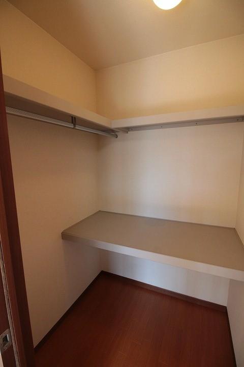 ｳｫｰｸｲﾝｸﾛｰｾﾞｯﾄ