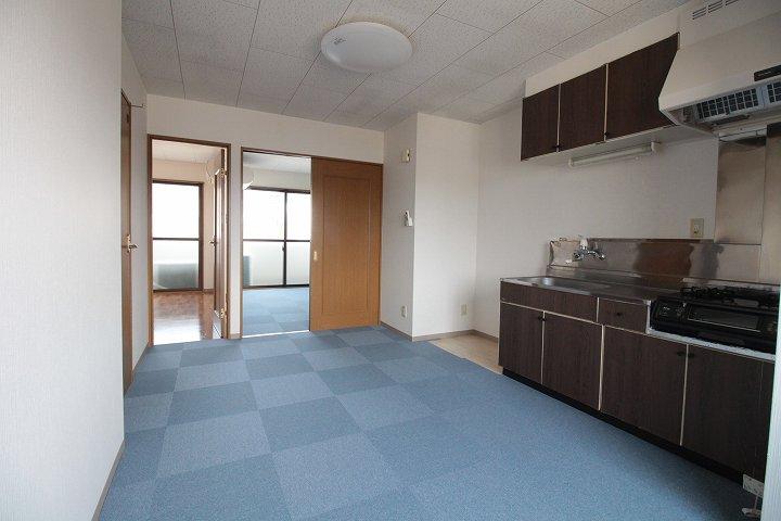 ﾀﾞｲﾆﾝｸﾞｷｯﾁﾝ