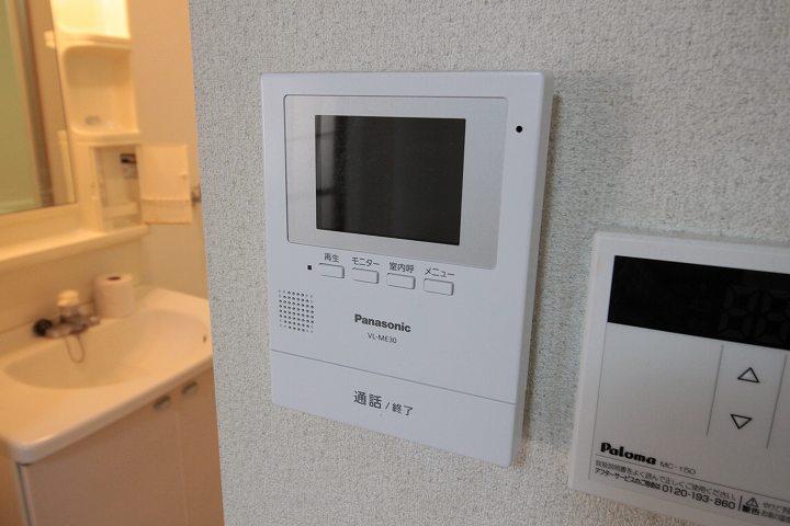モニタ付インターホン