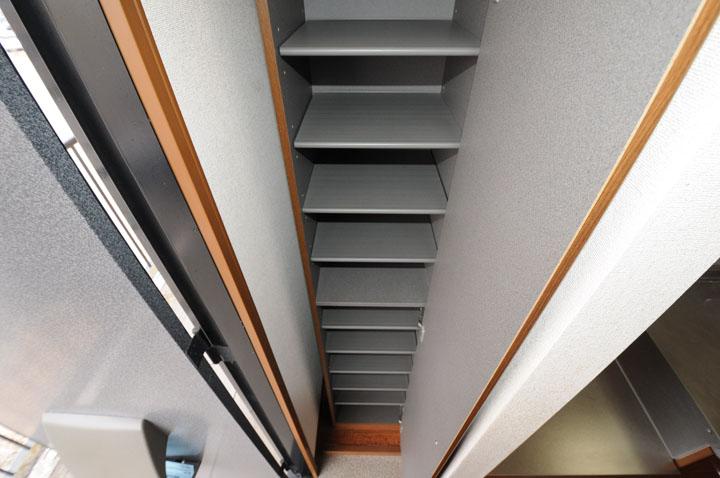 シューズボックス