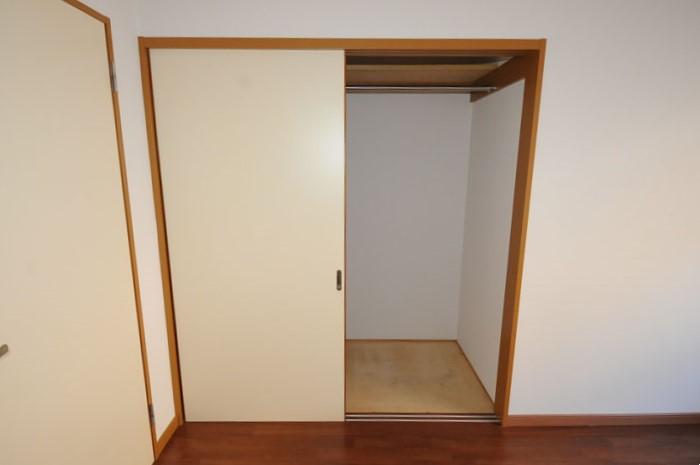 洋室２クローゼット