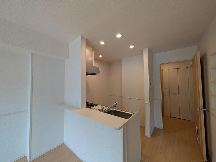 ﾘﾋﾞﾝｸﾞﾀﾞｲﾆﾝｸﾞ