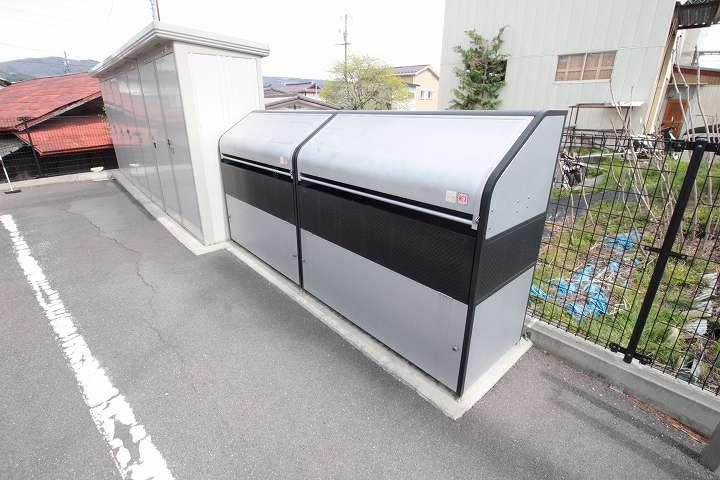 ゴミ集積所
