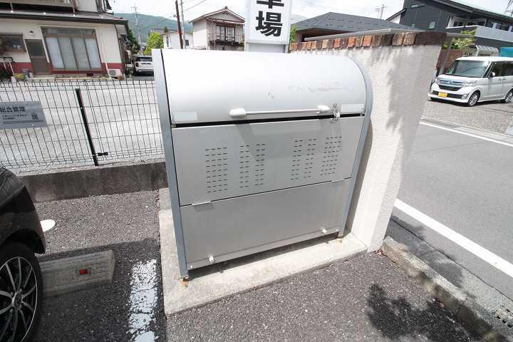 ゴミ回収ボックス