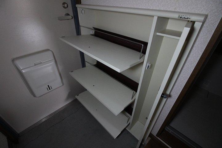 シューズボックス