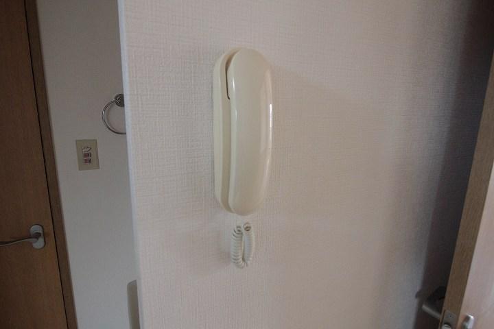 インターホン