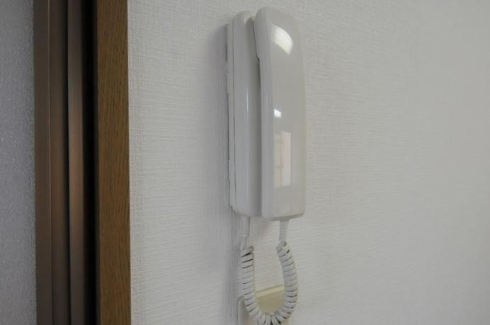 インターホン