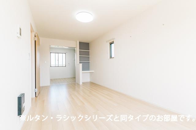 ﾘﾋﾞﾝｸﾞﾀﾞｲﾆﾝｸﾞｷｯﾁﾝ