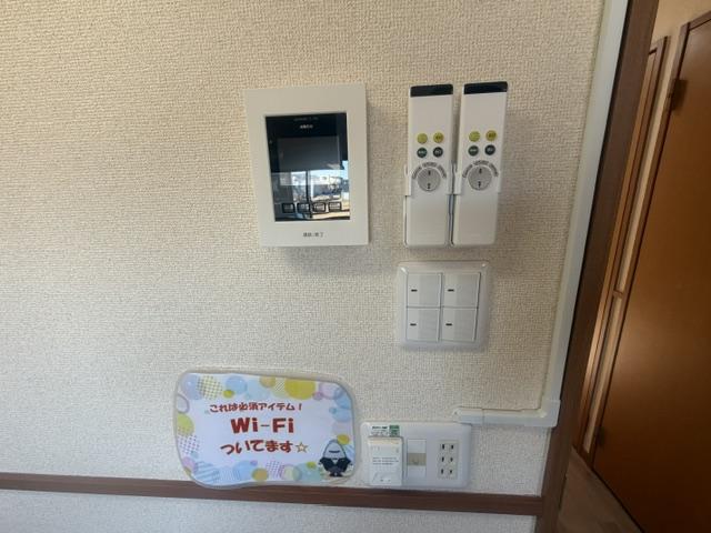 モニタ付インターホン