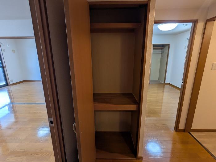 収納2