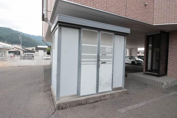 ゴミ集積場