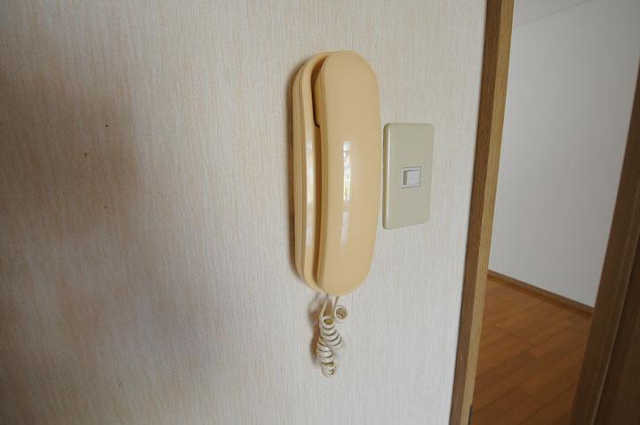 インターホン