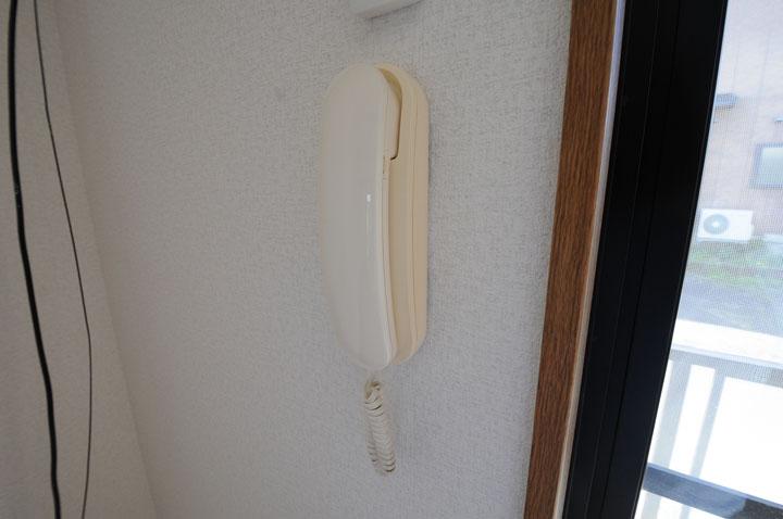 インターホン