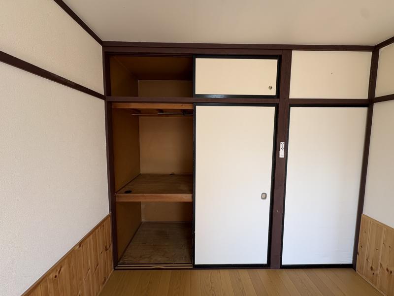 洋室2収納