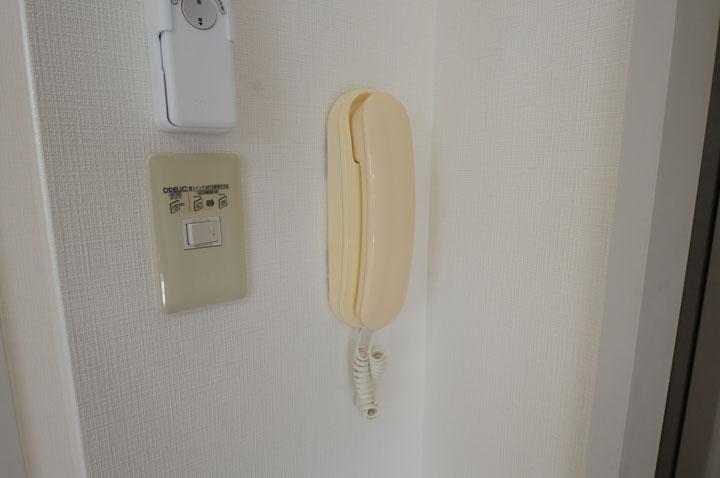 インターホン