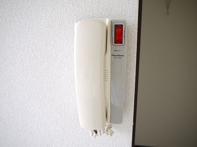 インターホン