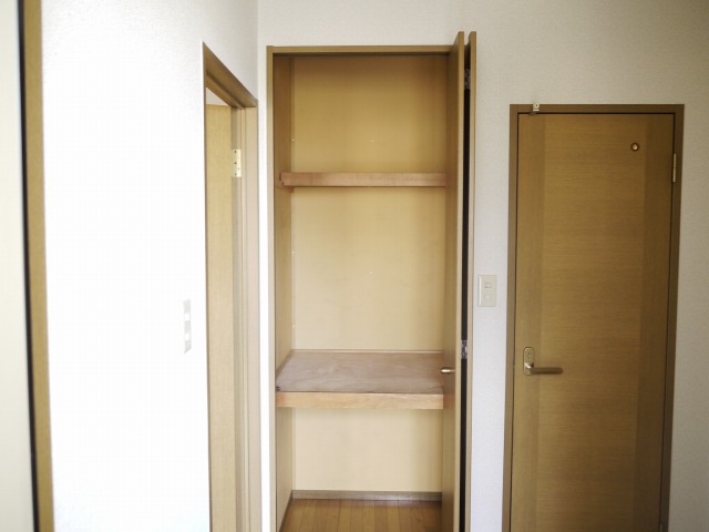 廊下収納