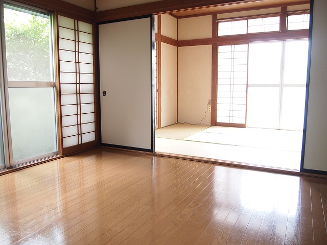 洋室1