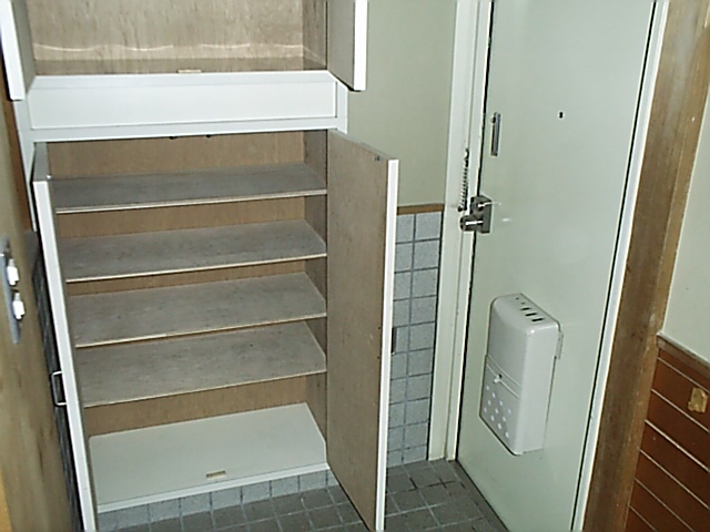 シューズボックス