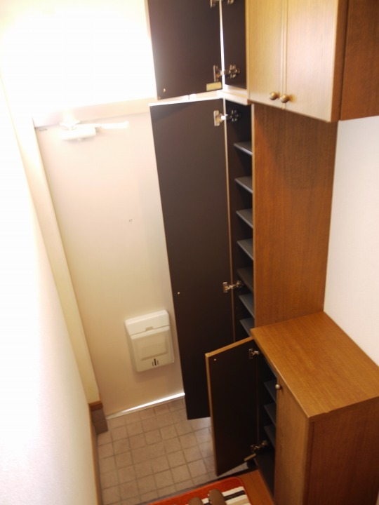 シューズボックス