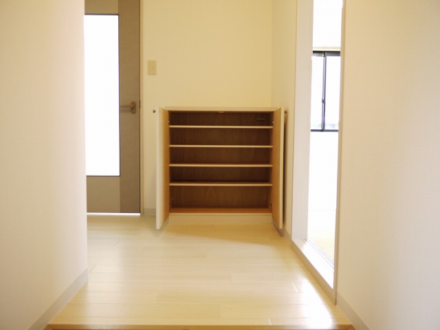 シューズボックス