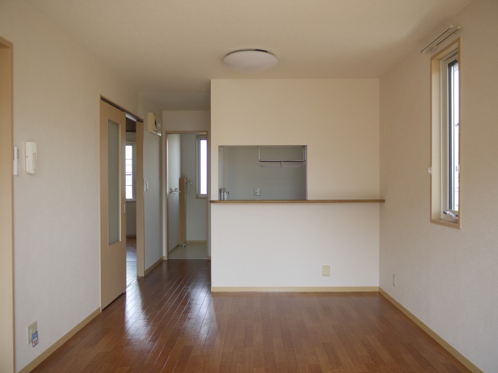 ﾘﾋﾞﾝｸﾞﾀﾞｲﾆﾝｸﾞｷｯﾁﾝ