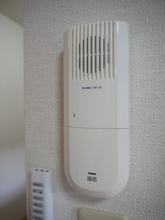 インターホン
