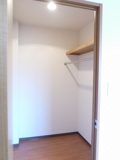 ｳｫｰｸｲﾝｸﾛｰｾﾞｯﾄ