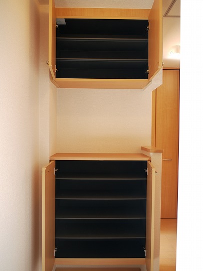 シューズボックス