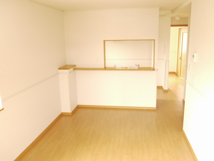 ﾘﾋﾞﾝｸﾞﾀﾞｲﾆﾝｸﾞｷｯﾁﾝ