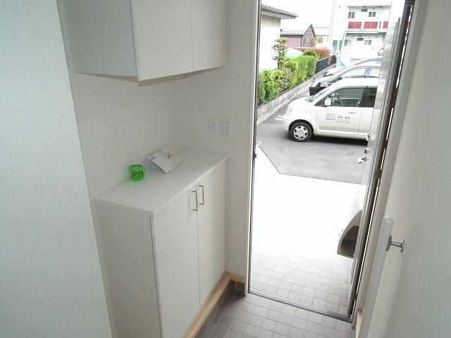 シューズボックス