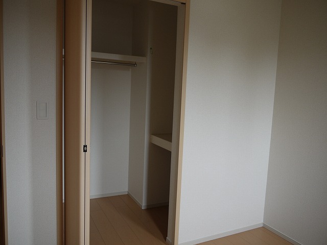 ｳｫｰｸｲﾝｸﾛｰｾﾞｯﾄ